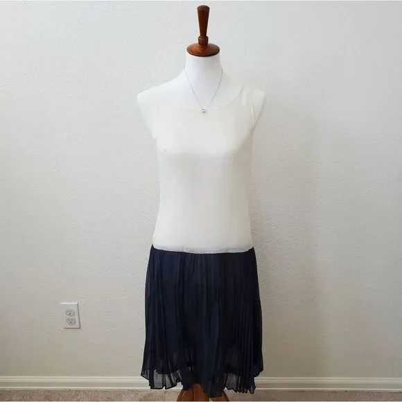 R&K Originals Vintage 2-Piece Sleeveless Dress or Uniform Set w/ Belt - Picture 5 of 16